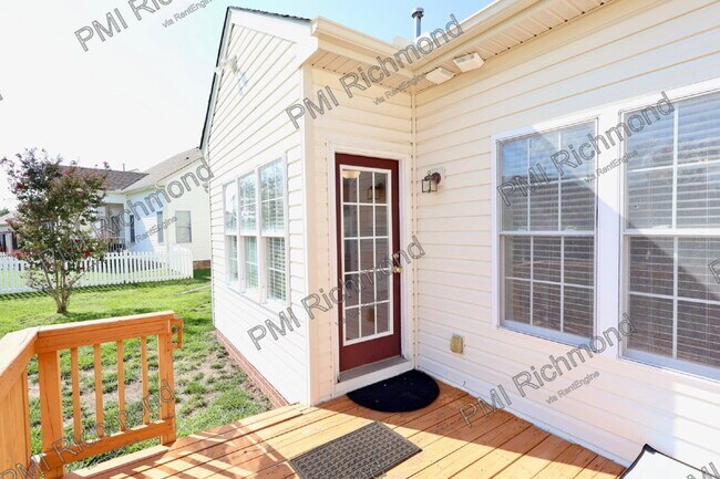 Building Photo - 14669 Sailboat Cir