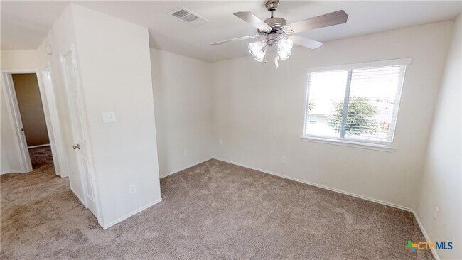 Building Photo - 5014 Sorcerer Ct