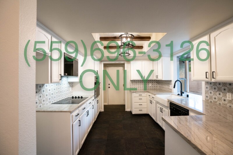 Building Photo - 5382 W Paul Ave