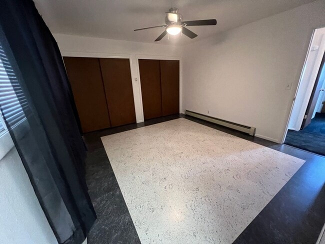 Building Photo - 1300 Riverview Rd
