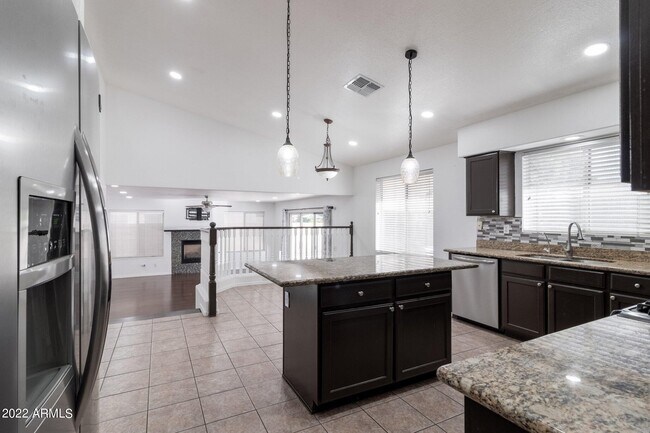Building Photo - 1681 W Musket Way