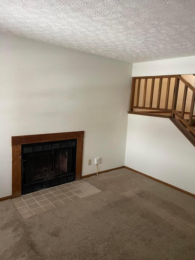 Building Photo - 6680 Birchton St