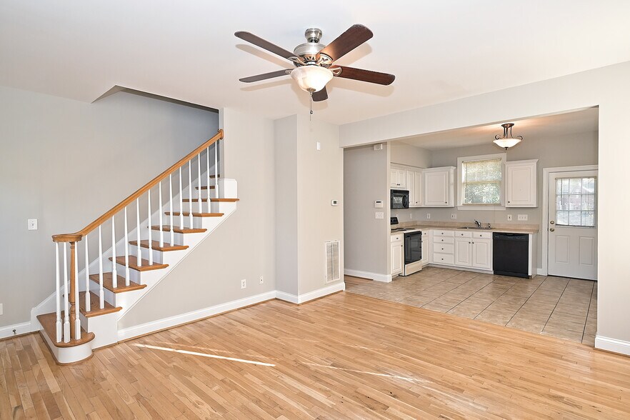 Building Photo - 1601 Wilmore Dr