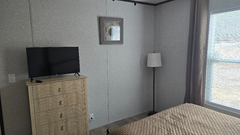 Building Photo - 5928 Pit Rd