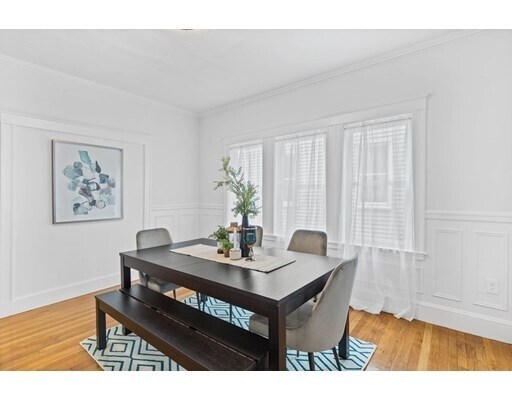 Building Photo - 50 Lithgow St