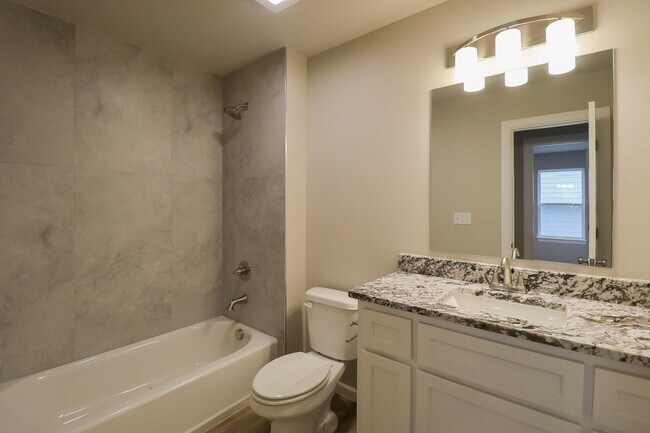 Building Photo - New Construction | 3 Bedroom | 2.5 Bathroom | Sand Springs