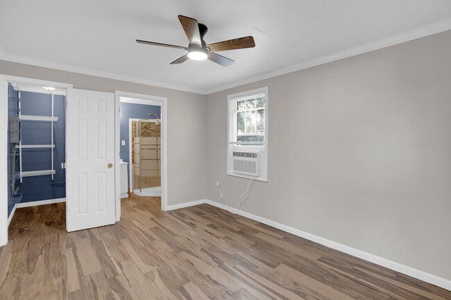 Building Photo - 3600 Yale Ave