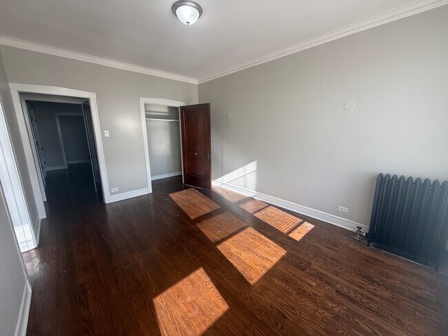 Building Photo - 2208 S 57th Ave