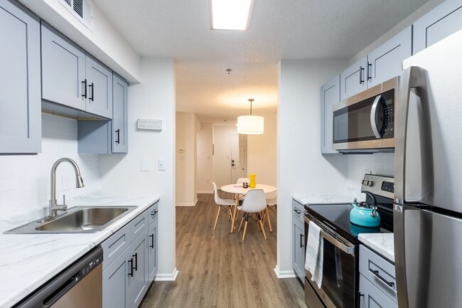 Building Photo - 835 Oglethorpe Ave SW