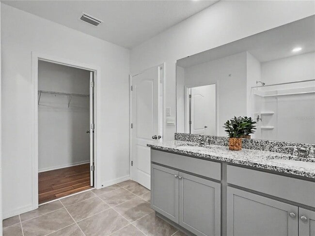 Building Photo - 2085 Doe Run Dr