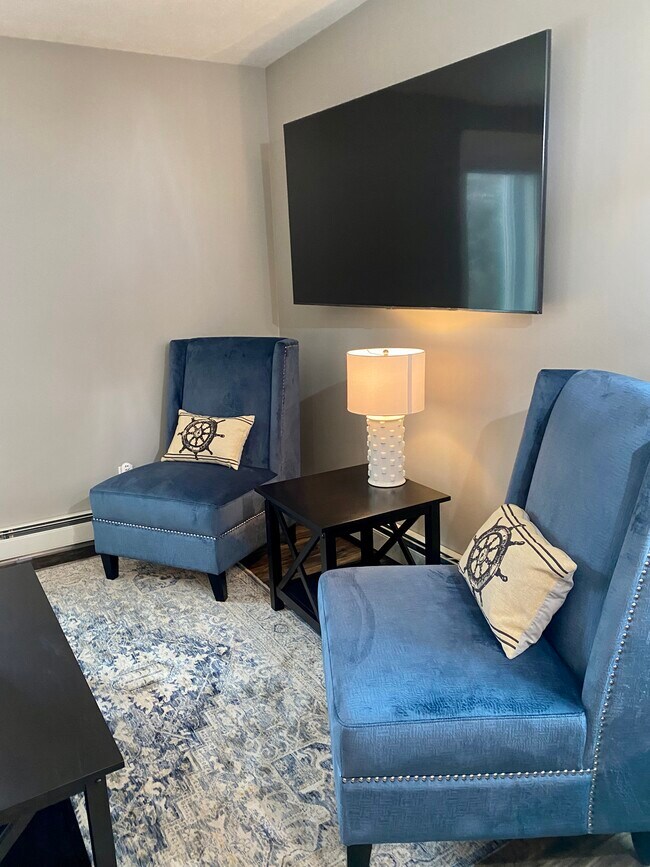 Living Room - A Different View - 116 N Oak St