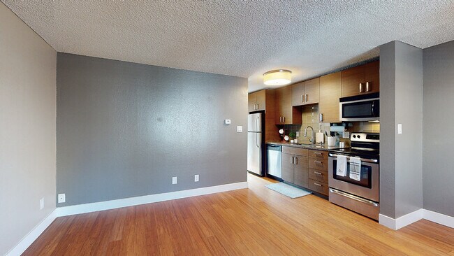 Building Photo - Boutique Apartments