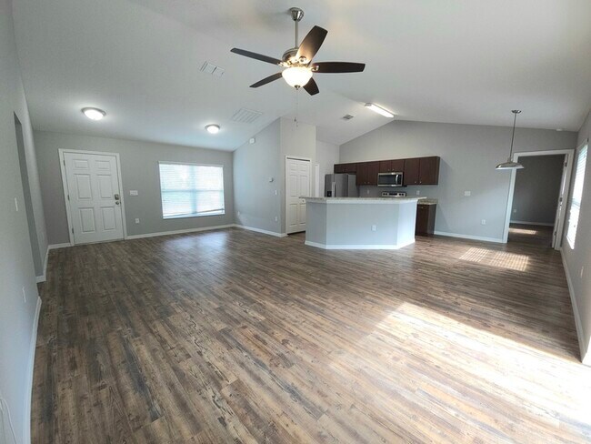 Building Photo - 13775 SW 43rd Cir