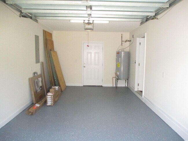 Building Photo - 483 Wallingford Cir