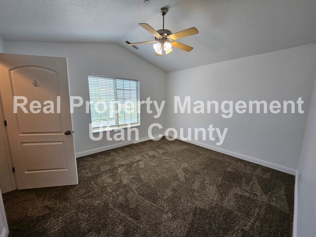 Building Photo - Reduced Price~Pet Friendly Condo