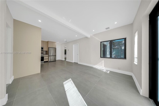 Building Photo - 807 NW 51st St