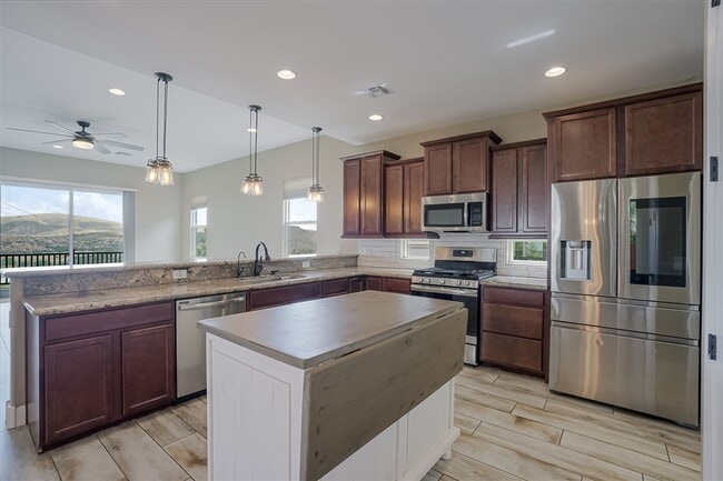 Building Photo - 1478 Varsity Dr