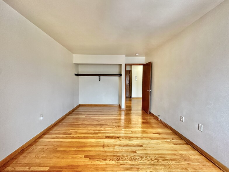 Building Photo - 430 Harrison Ave