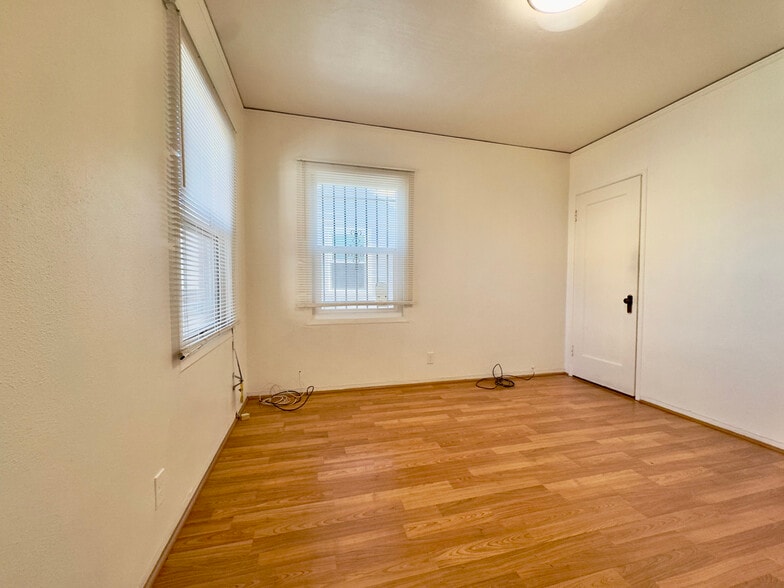 Building Photo - 2307 107th Ave