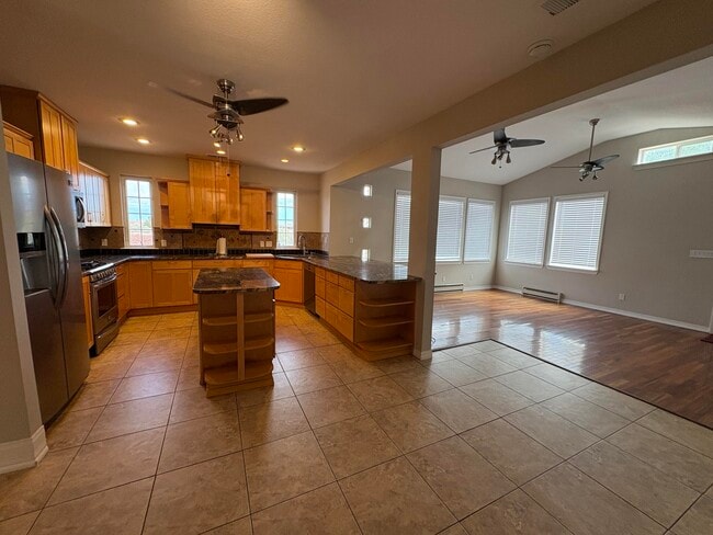 Building Photo - 8612 Eagle Rock Ave NE