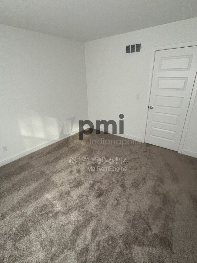 Building Photo - 2948 Woods Edge Dr