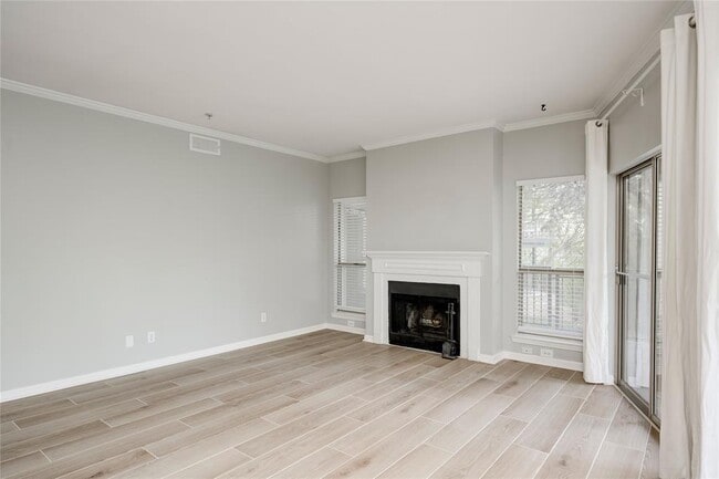 Building Photo - 6000 Shepherd Mountain Cove