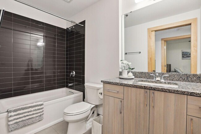 Building Photo - 1240 S 2nd St