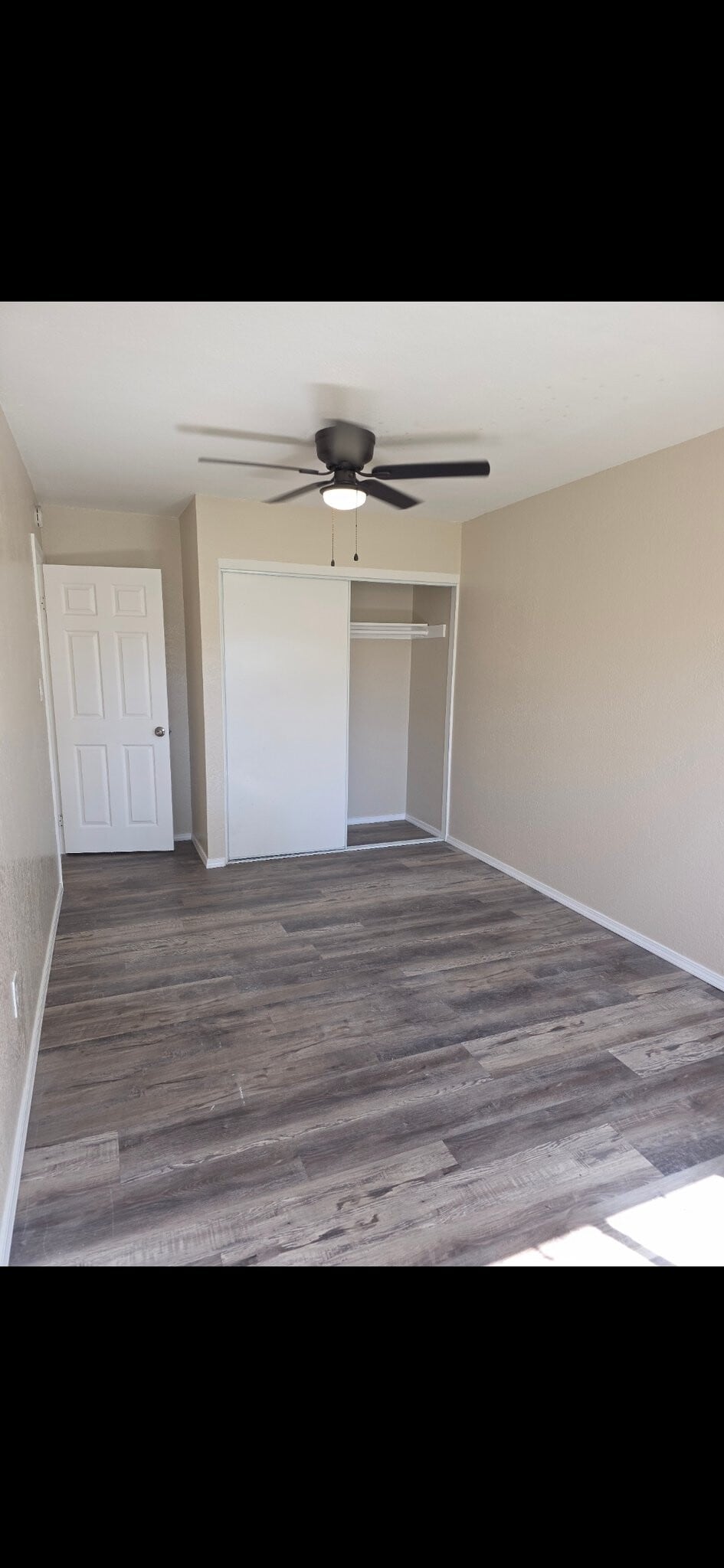 Building Photo - 5917 Streamview Dr