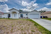 Building Photo - 2462 Nature Pointe Loop