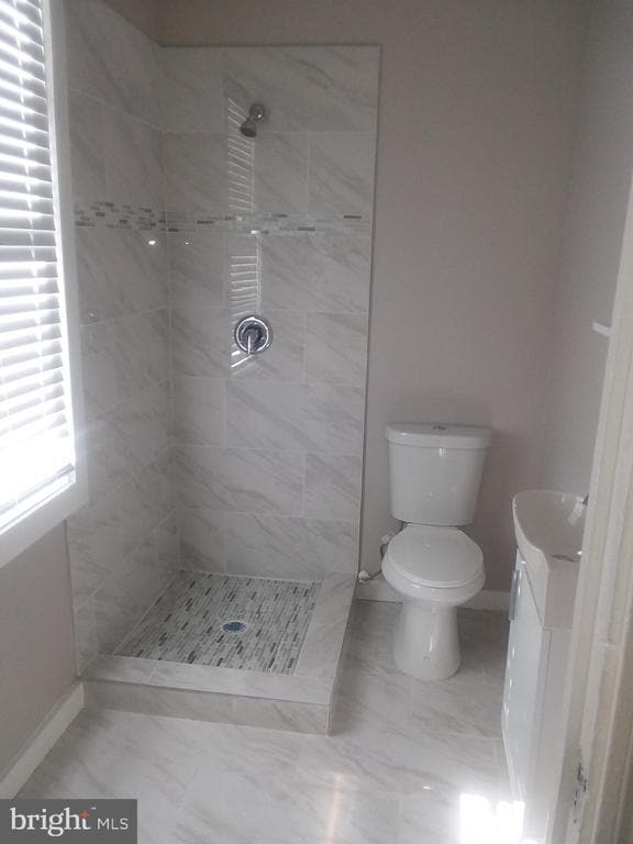 Building Photo - 2012 Mt Royal Terrace