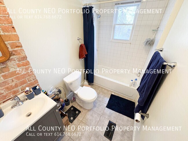 Building Photo - 908 Ellsworth Ave