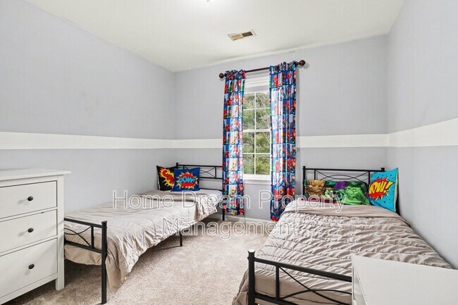 Building Photo - 7415 Sterling Dr