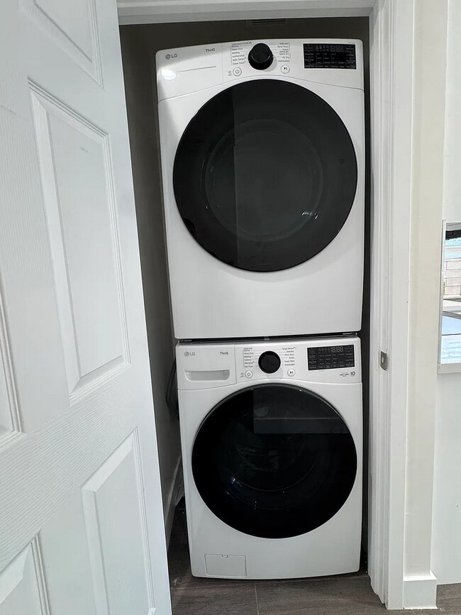 Building Photo - Newly Built 2024 ADU for Rent 2 Bed / 1 Bath