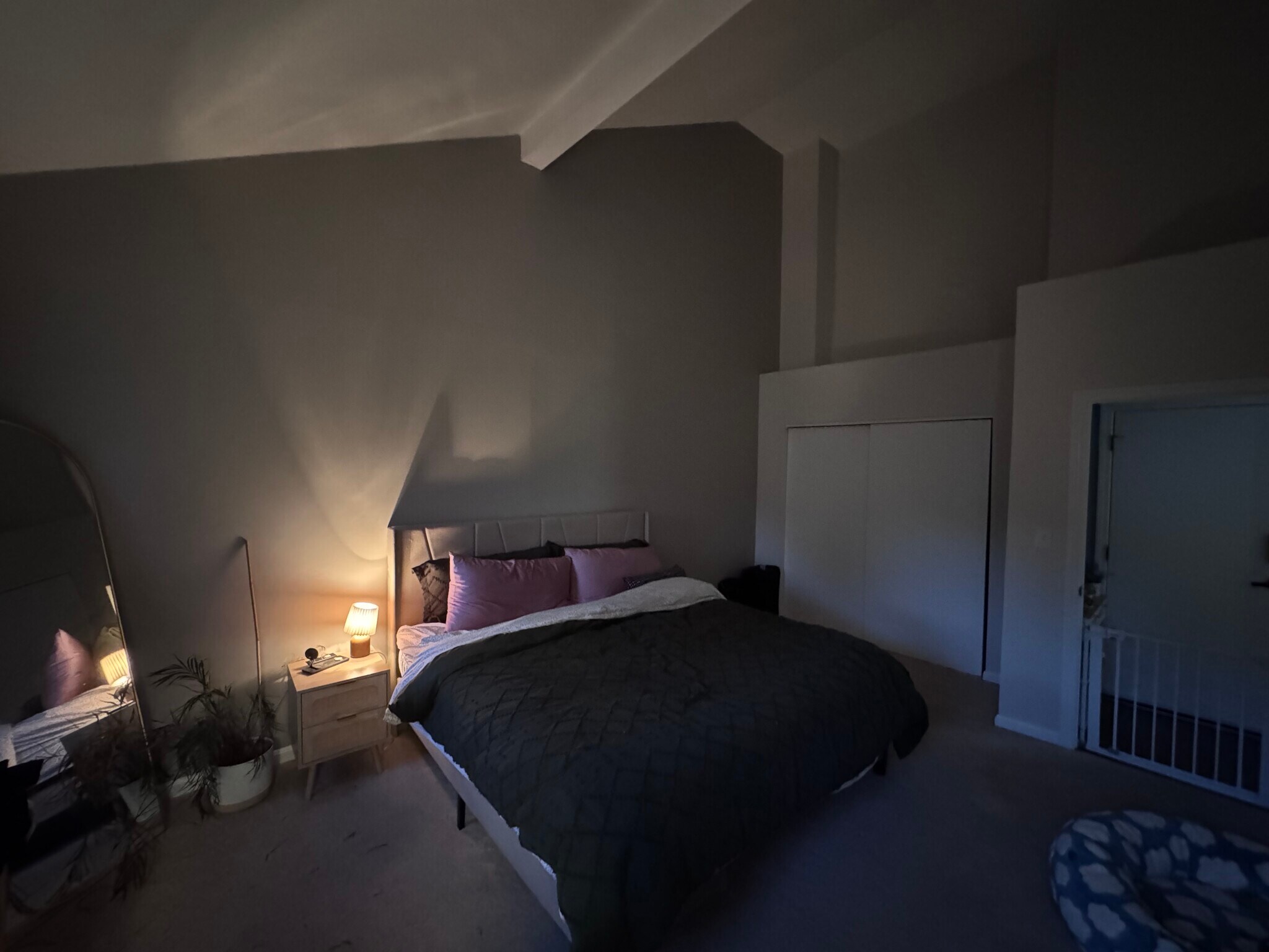 Building Photo - 30 E Bluff Rd