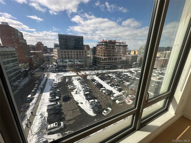 Building Photo - 138-35 39th Ave