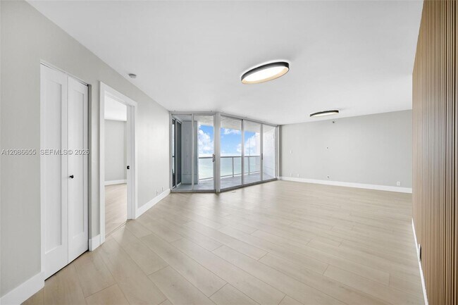 Building Photo - 6767 Collins Ave