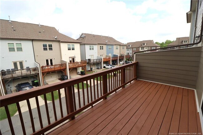Building Photo - 1428 Providence Green Ln