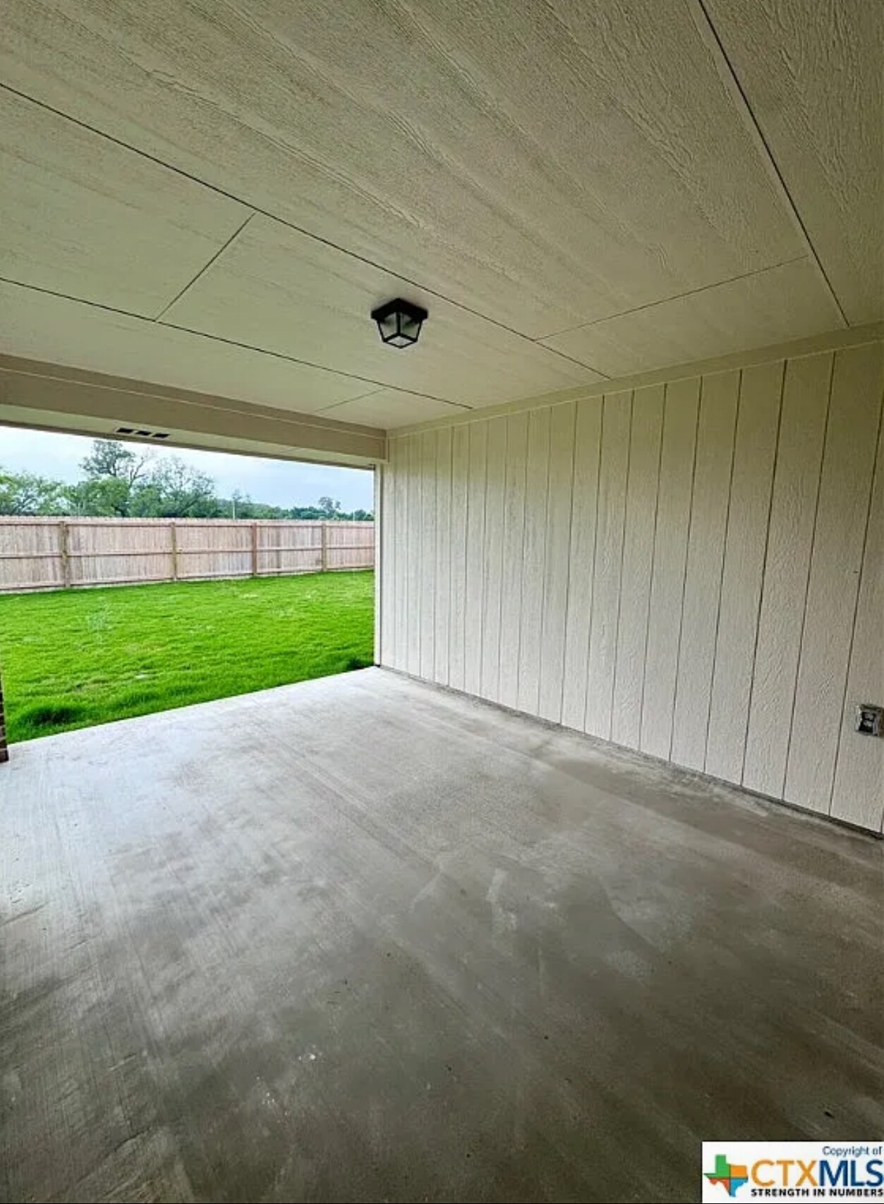 Building Photo - 6100 Aquilla Dr