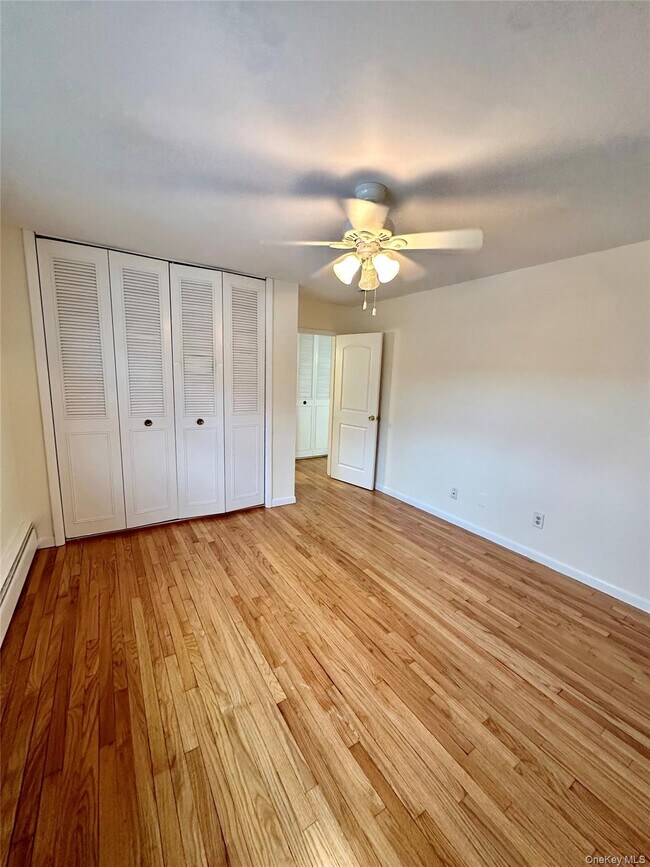 Building Photo - 174 N Middletown Rd