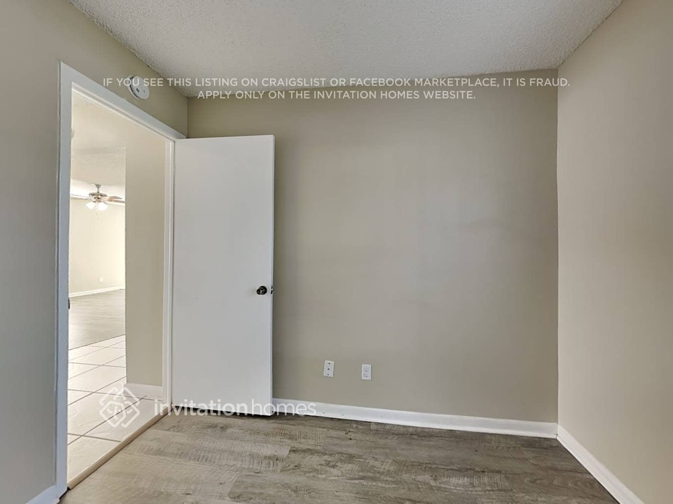 Building Photo - 234 Regal Park Dr