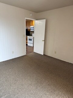 Building Photo - 1015 Grand Ave