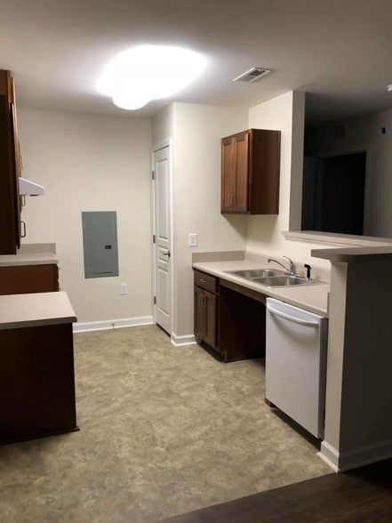 Building Photo - Timberland Park