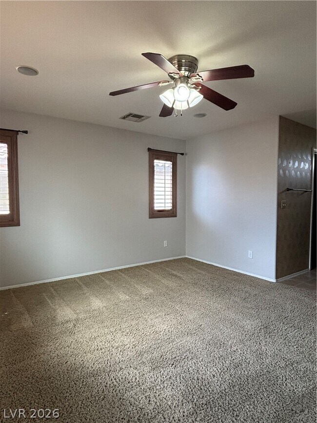 Building Photo - 10392 Lady Angela St