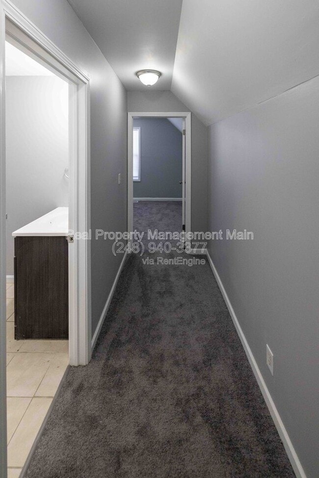 Building Photo - 3354 25th St