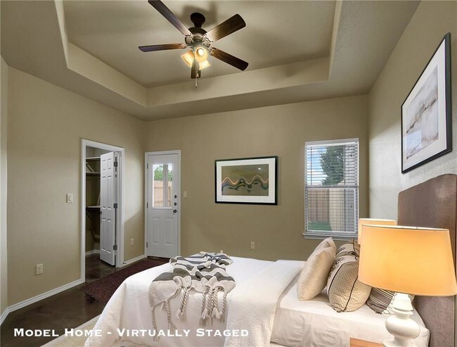 Building Photo - 1128 Stanley Wy