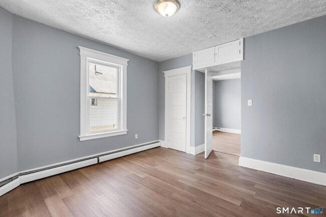 Building Photo - 66 Standish St