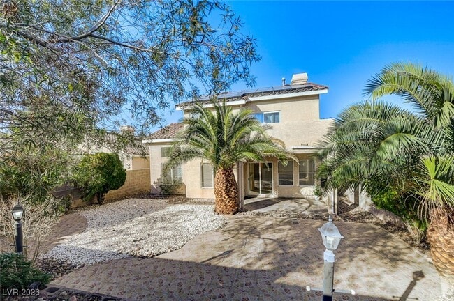 Building Photo - 2403 Rue De Versailles