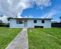 Building Photo - 10365 SW 149th Terrace