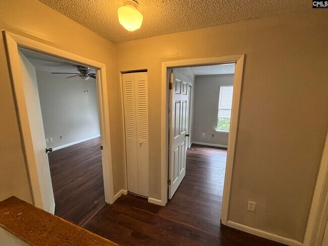 Building Photo - 209 Timber Ct