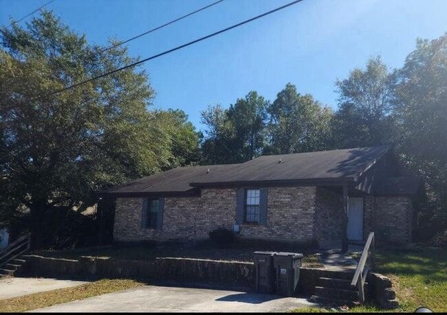 Building Photo - 2412 Antebellum Dr